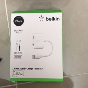 3.5 mm audio \ charge rockstar